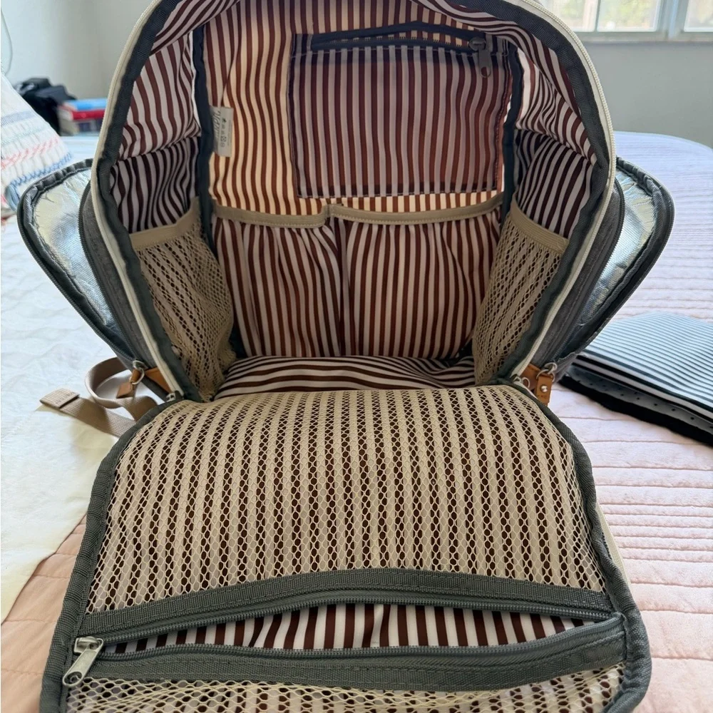Parker Baby Diaper Backpack - Full Zip Diaper Bag with Insulated Pockets - Cream